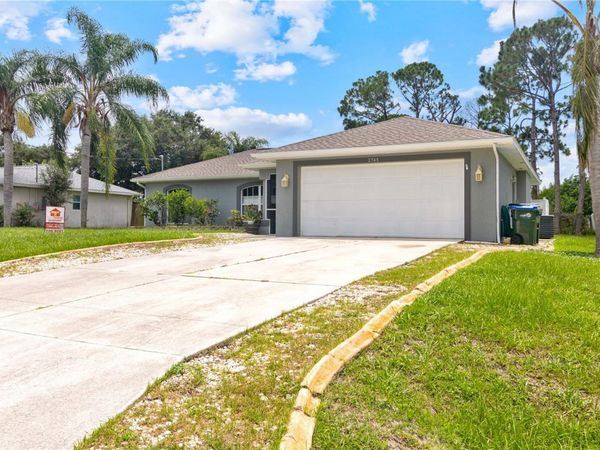 2745 NELLIE LANE , NORTH PORT, FL 34286