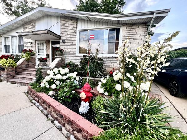 352 Dover Lane , Unit 352, Des Plaines, IL 60018