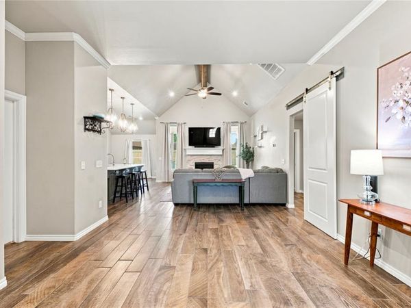 805 Patrick Way, Yukon, OK 73099