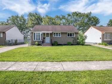 425 Cherokee Drive, Buffalo, NY 14225