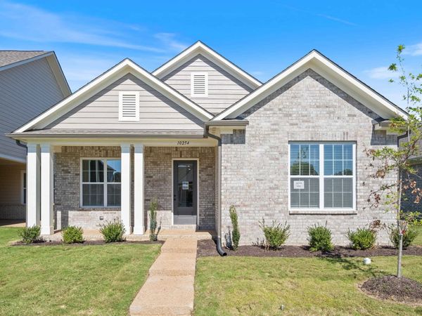 10254 LOUANNE DR, Collierville, TN 38017
