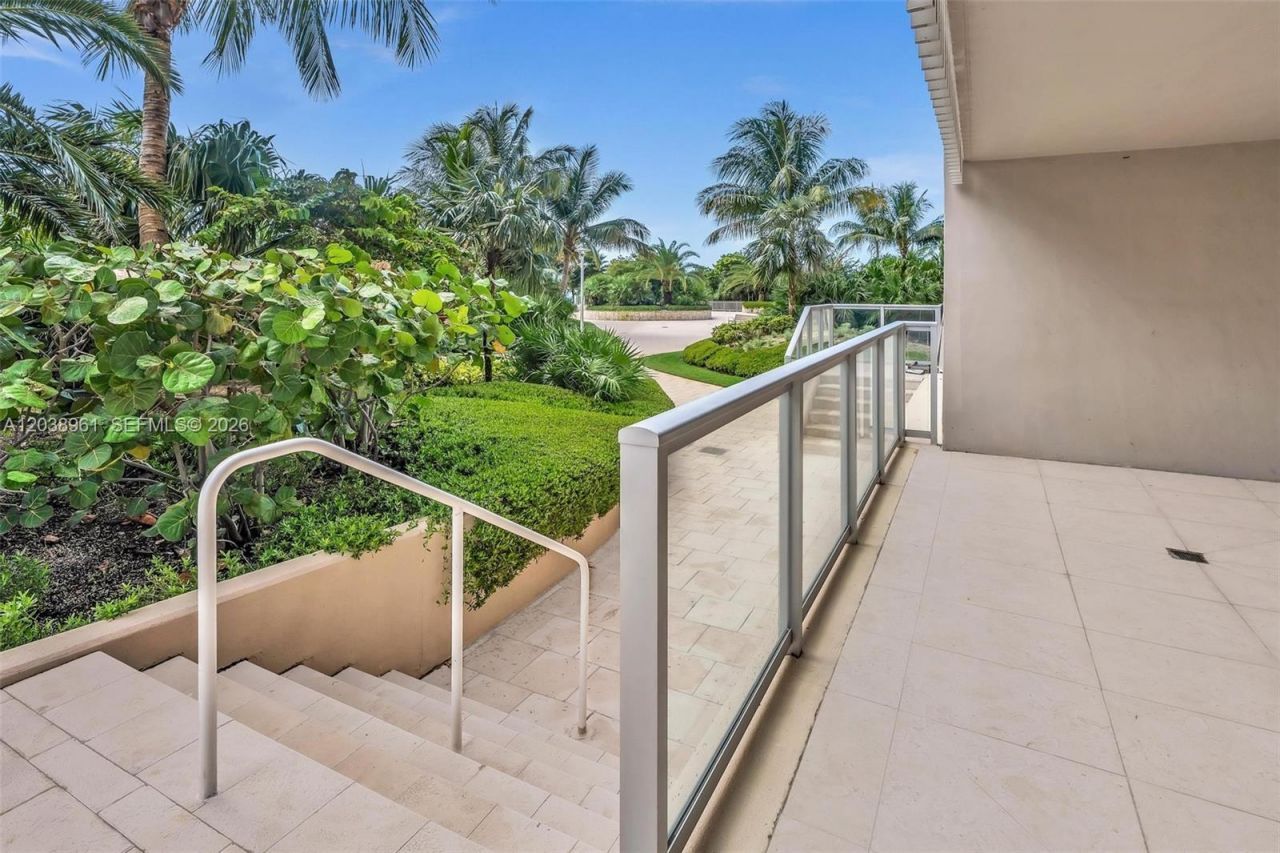 2 Grove Isle Dr, Unit B205, Miami, FL 33133 Photo