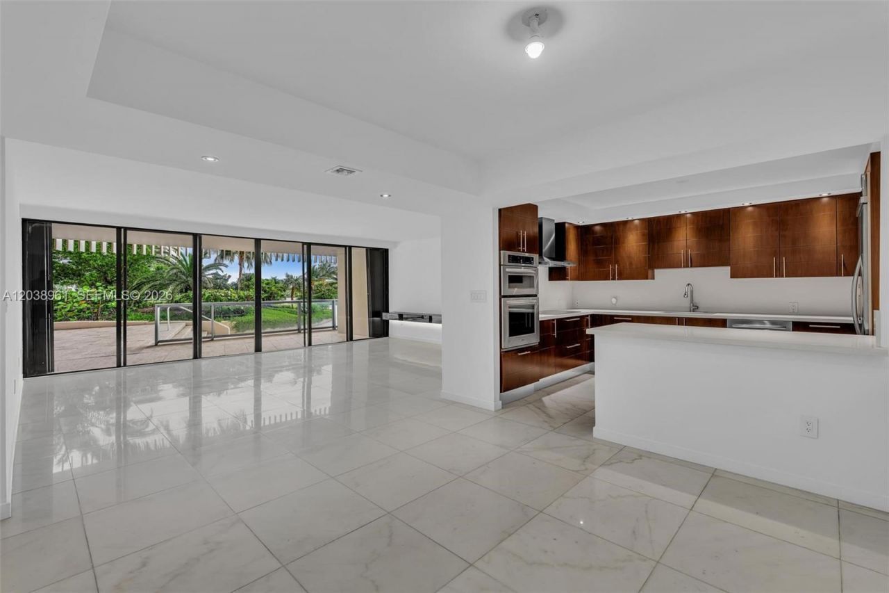 2 Grove Isle Dr, Unit B205, Miami, FL 33133 Photo