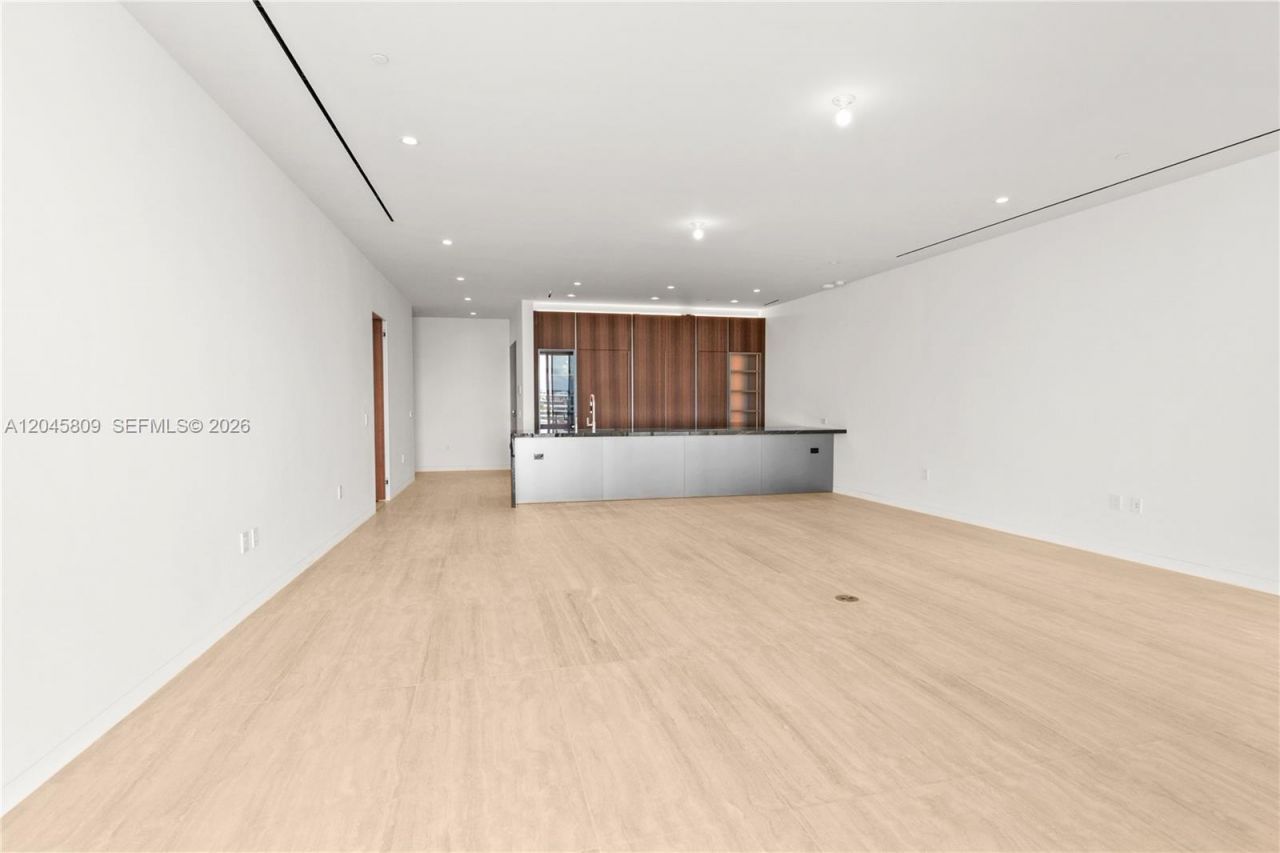 5 Grove Isle , Unit L405, Miami, FL 33133 Photo