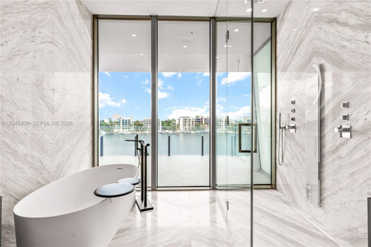 5 Grove Isle , Unit L405, Miami, FL 33133 Photo