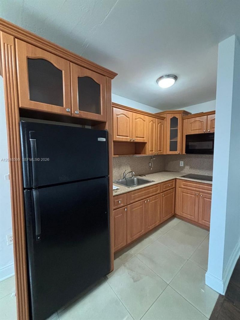 1860 Venice Park Dr , Unit 110, North Miami, FL 33181 Photo