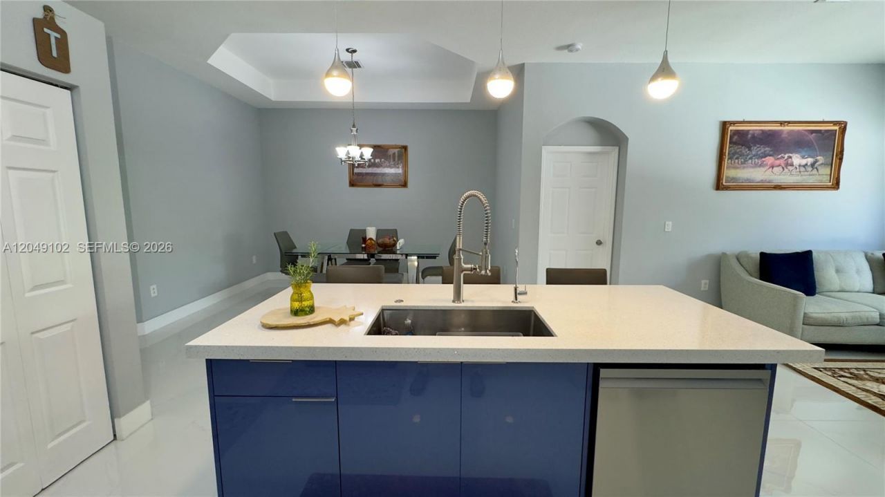 937 NE 35th Ave , Homestead, FL 33033 Photo