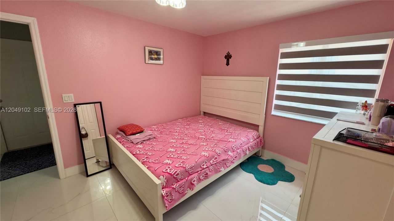 937 NE 35th Ave , Homestead, FL 33033 Photo
