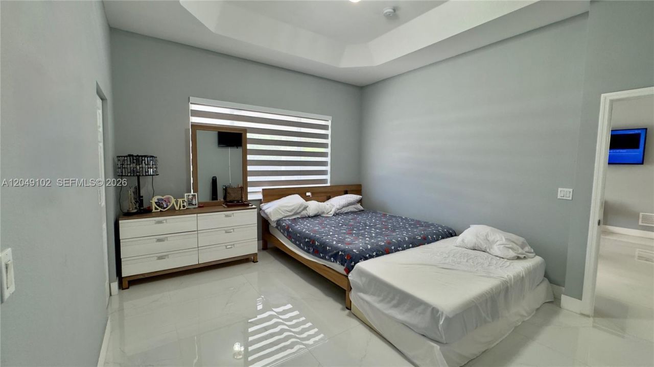 937 NE 35th Ave , Homestead, FL 33033 Photo