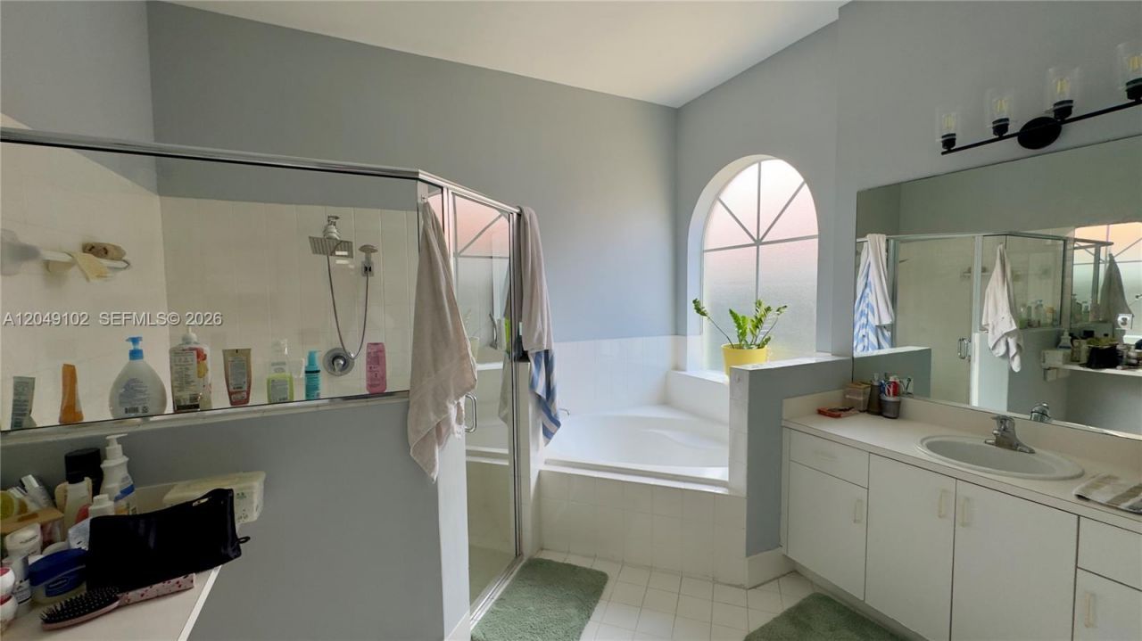 937 NE 35th Ave , Homestead, FL 33033 Photo