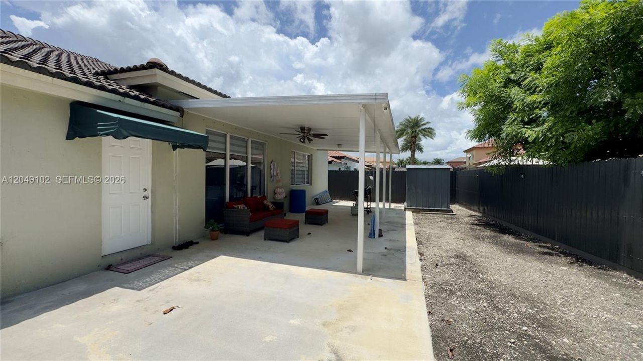 937 NE 35th Ave , Homestead, FL 33033 Photo