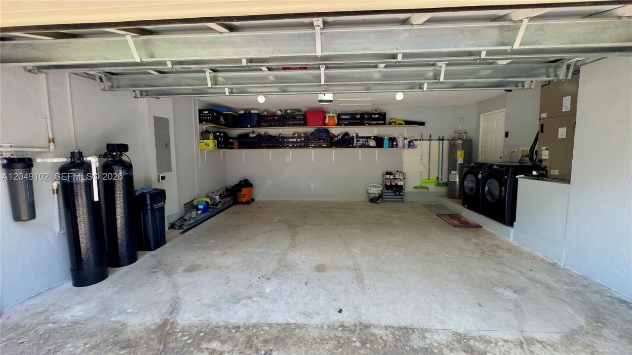 937 NE 35th Ave , Homestead, FL 33033 Photo