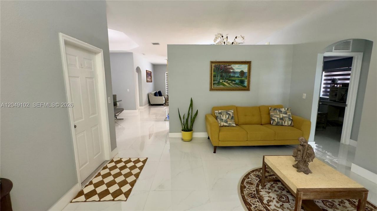937 NE 35th Ave , Homestead, FL 33033 Photo