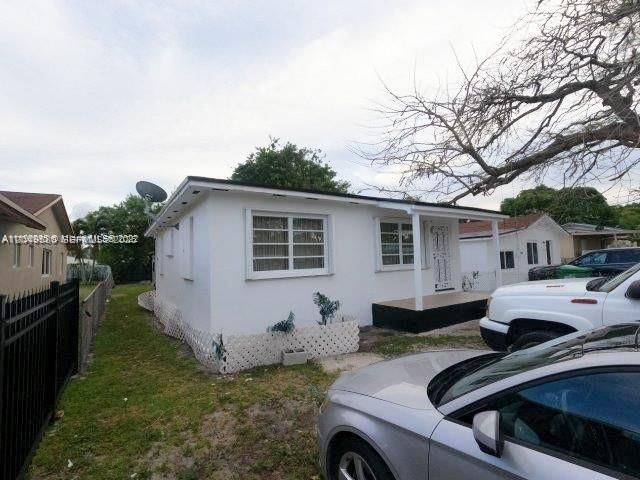 3062 NW 60th St , Miami, FL 33142 Photo