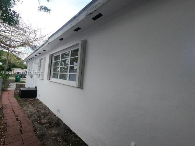 3062 NW 60th St , Miami, FL 33142 Photo
