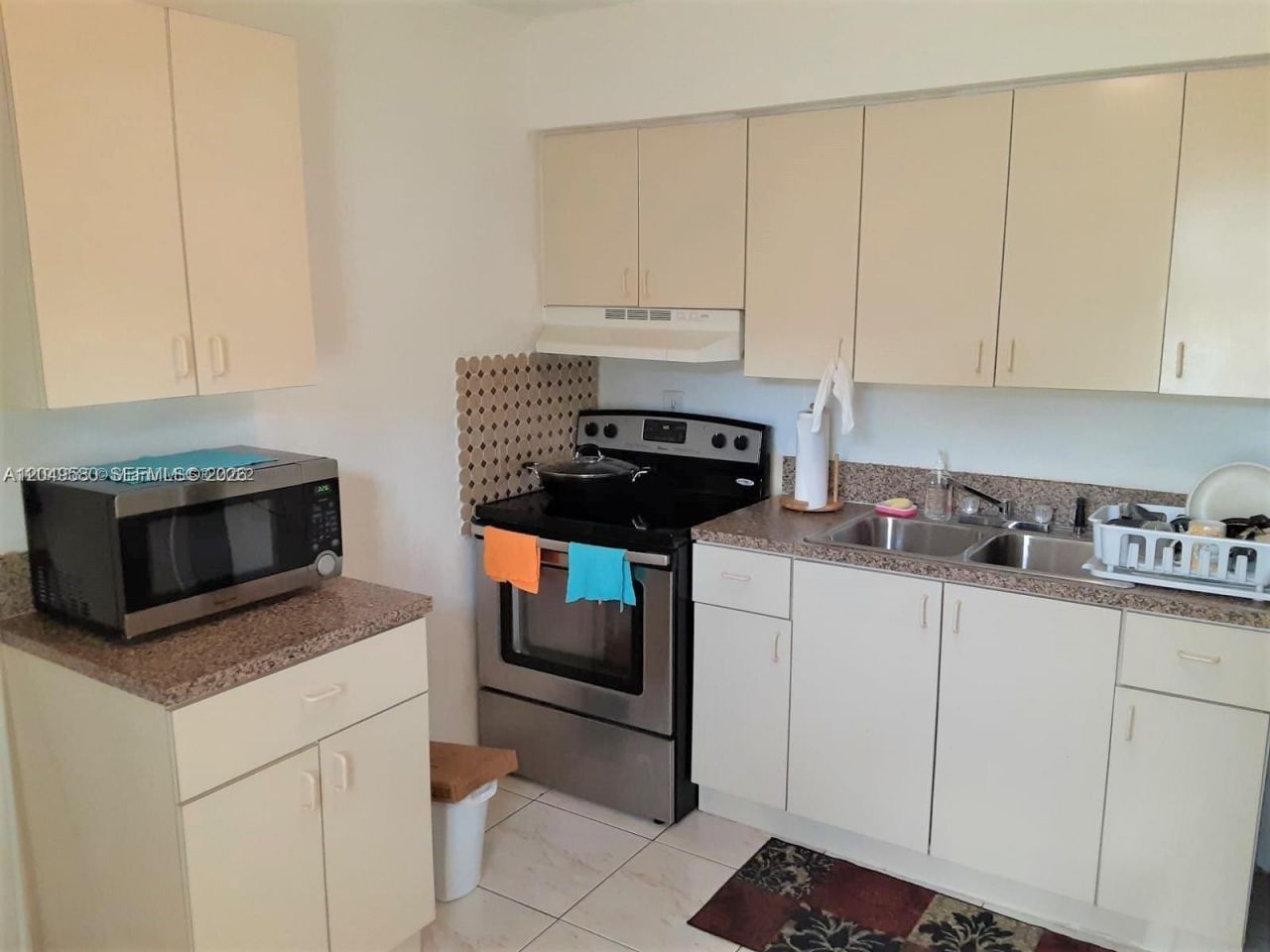 3062 NW 60th St , Miami, FL 33142 Photo
