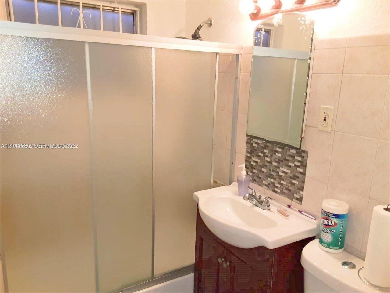 3062 NW 60th St , Miami, FL 33142 Photo