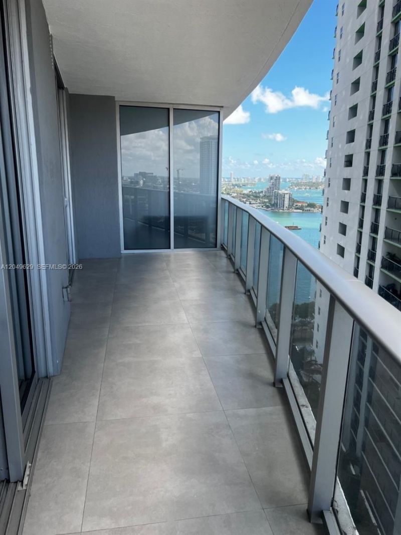 488 NE 18th St , Unit 2302, Miami, FL 33132 Photo
