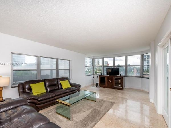 1985 S Ocean Dr , Unit 2Q, Hallandale Beach, FL 33009