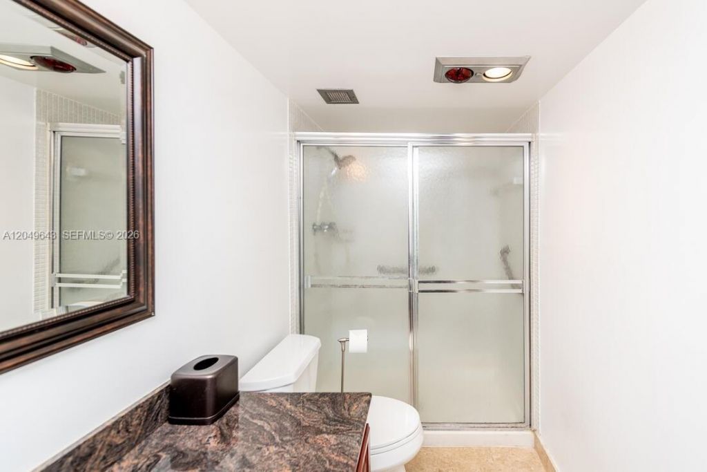 1985 S Ocean Dr , Unit 2Q, Hallandale Beach, FL 33009 Photo