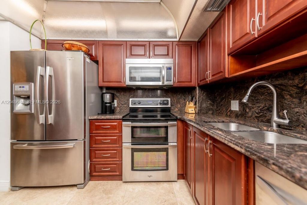 1985 S Ocean Dr , Unit 2Q, Hallandale Beach, FL 33009 Photo