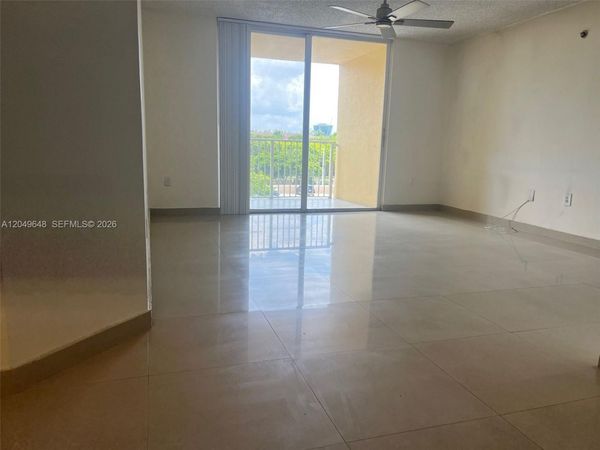 19601 E Country Club Dr, Unit 7405, Aventura, FL 33180