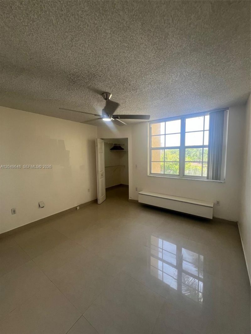 19601 E Country Club Dr, Unit 7405, Aventura, FL 33180 Photo