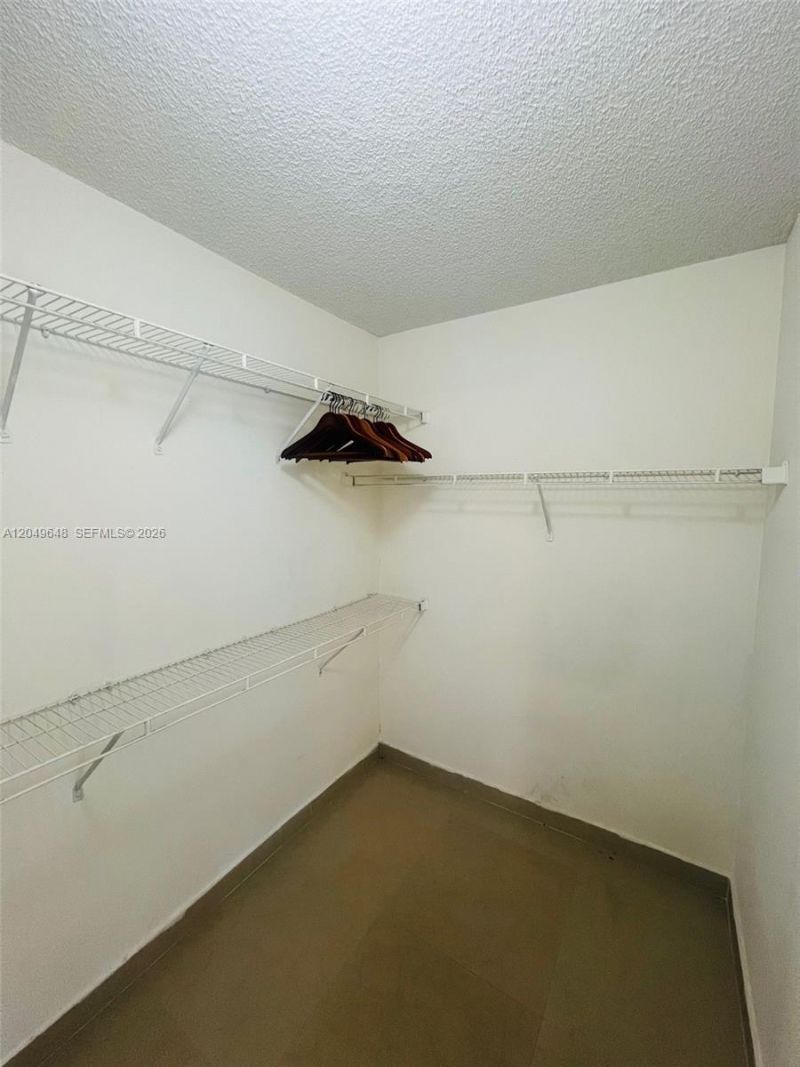 19601 E Country Club Dr, Unit 7405, Aventura, FL 33180 Photo