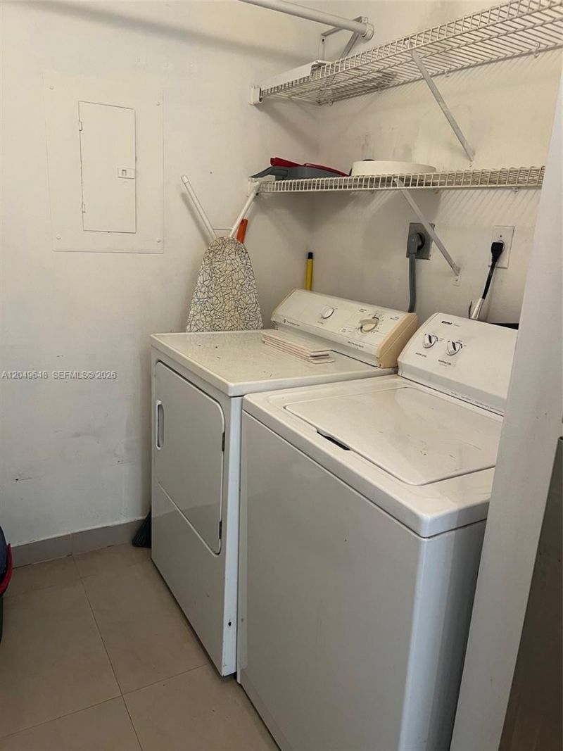 19601 E Country Club Dr, Unit 7405, Aventura, FL 33180 Photo
