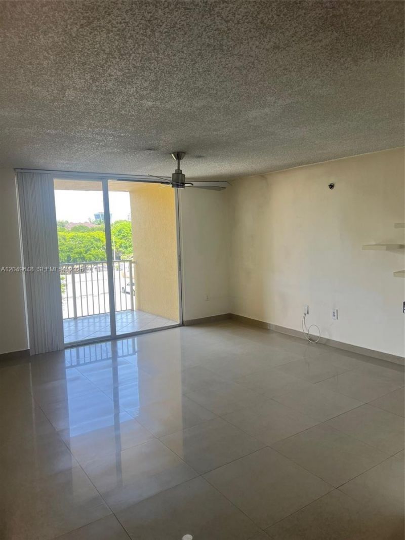 19601 E Country Club Dr, Unit 7405, Aventura, FL 33180 Photo