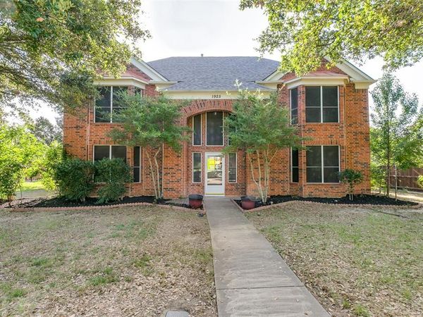 1925 Sunrise Trail, Lewisville, TX 75067