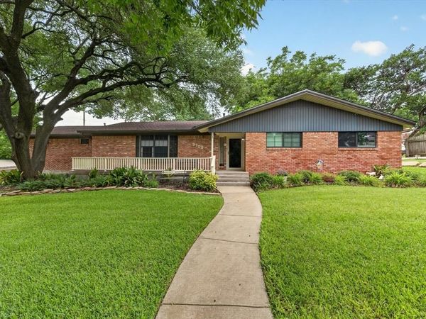 9700 Brookwood Circle , Woodway, TX 76712