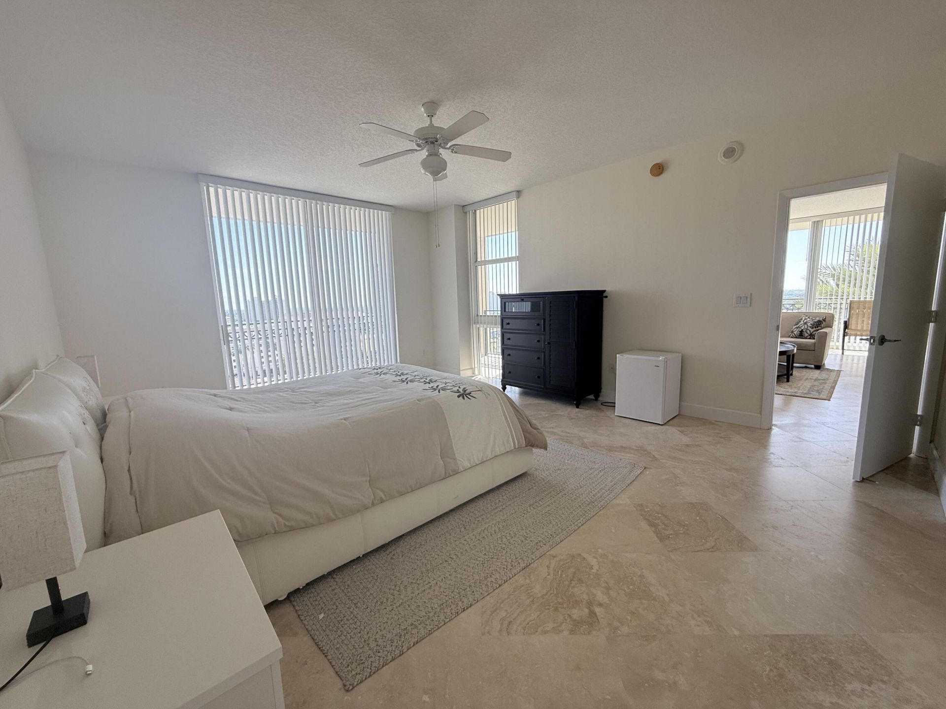 550 Okeechobee Boulevard, Unit 1201, West Palm Beach, FL 33401 Photo