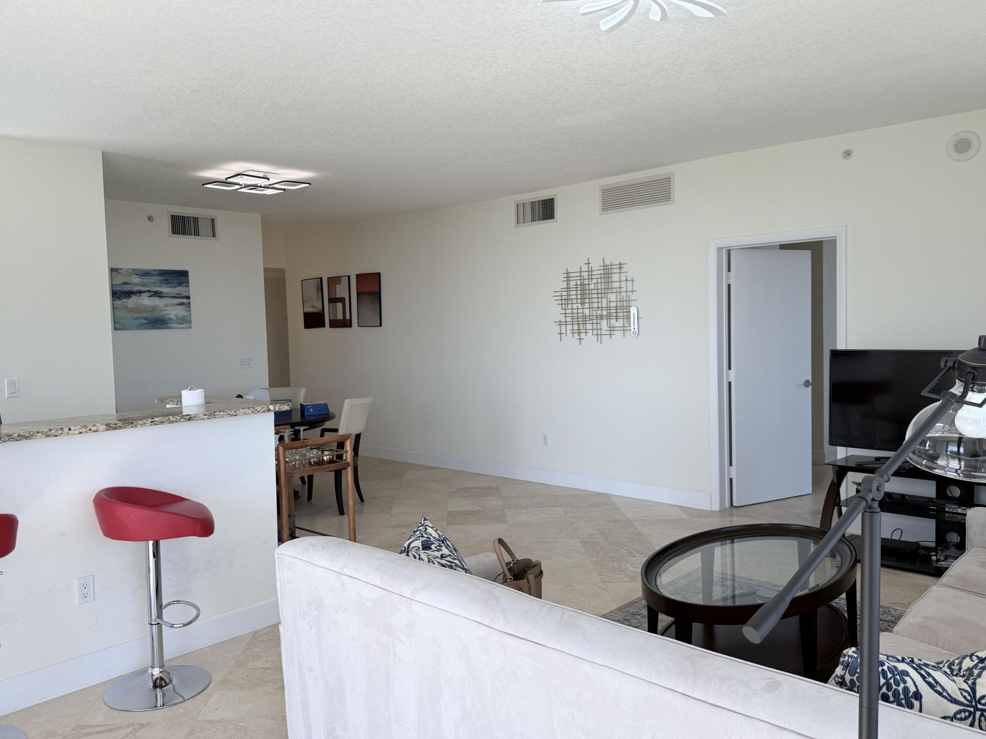 550 Okeechobee Boulevard, Unit 1201, West Palm Beach, FL 33401 Photo