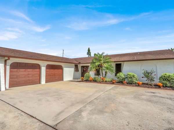 3739 Lighthouse Drive, Palm Beach Gardens, FL 33410