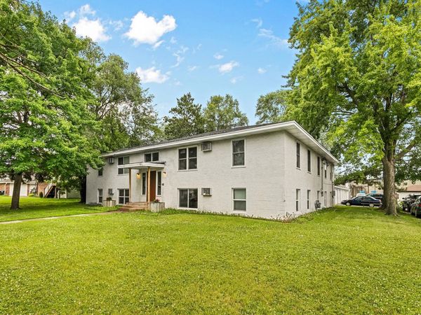 752 Southview Drive , Anoka, MN 55303