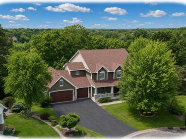 16527 75th Avenue N, Maple Grove, MN 55311