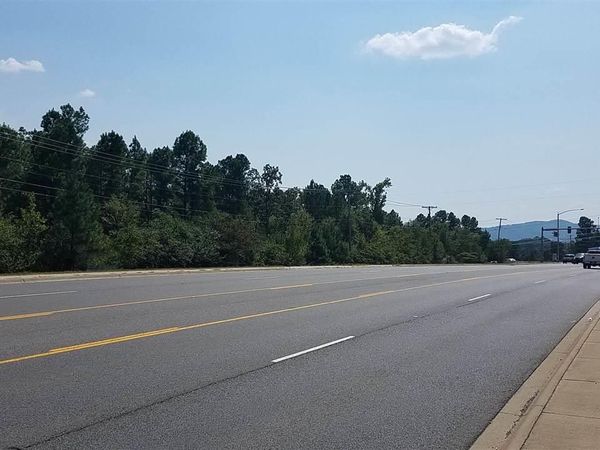 1681 Higdon Ferry Road, Hot Springs, AR 71913