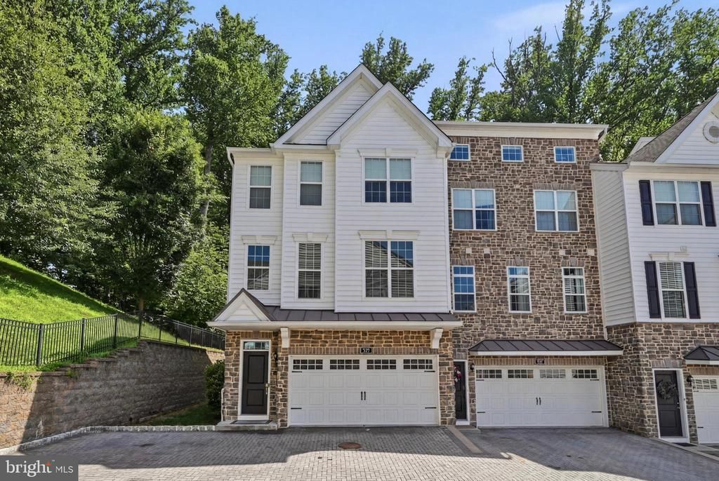 109 EASTWING ALLEY, MEDIA, PA 19063