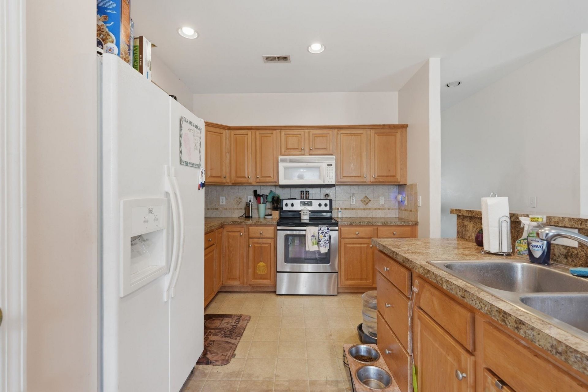 1404 Reid Ct.  Photo 5