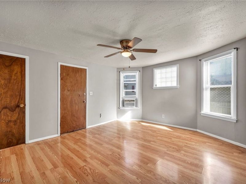 1559 Hopkins Avenue, Lakewood, OH 44107 Photo 11