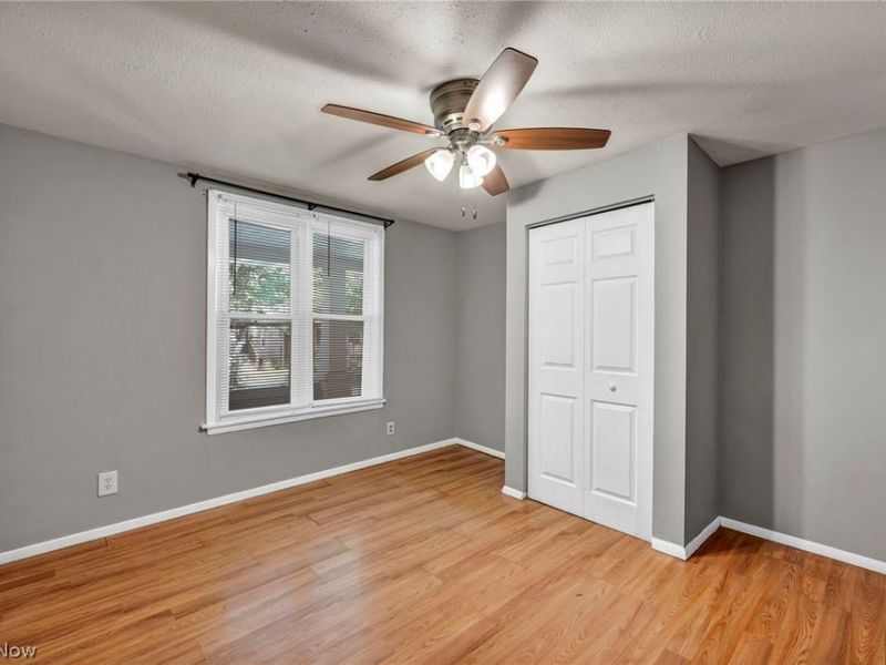 1559 Hopkins Avenue, Lakewood, OH 44107 Photo 12