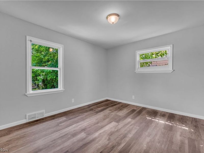 18304 Garden Boulevard, Warrensville Heights, OH 44128 Photo 17
