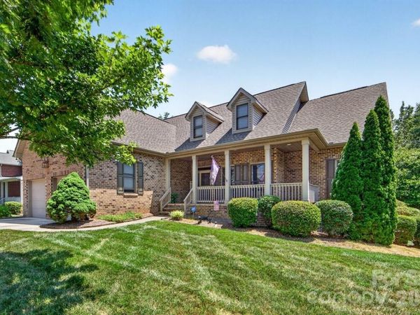 2916 Ed Reid Street, Charlotte, NC 28216