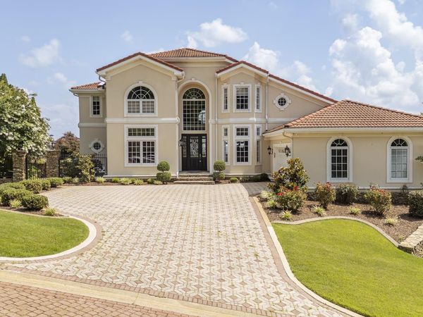 175 WESTSHORE RDG, Savannah, TN 37372