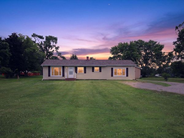 7898 Broomfield Road E, Mt Pleasant, MI 48858