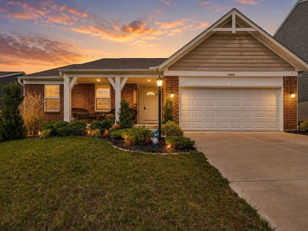 10494 Fairbourne Drive, Covington, KY 41015