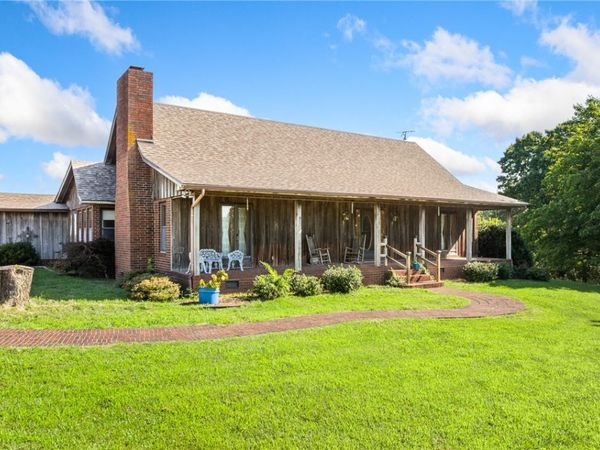 318 Friends Lane , Western Grove, AR 72685