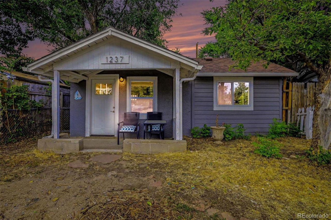1237 Dayton Street, Aurora, CO 80010 Main Photo