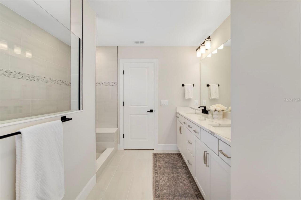 5752 Silverside Pine Court, Lakewood Ranch, FL 34211 Photo